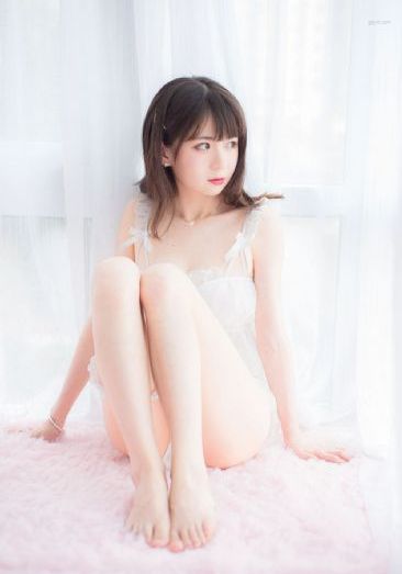 欧美大码比基尼美女_BD英语在线观看完整版