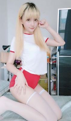 国产盛宴久久青青草免费_1080P高清在线
