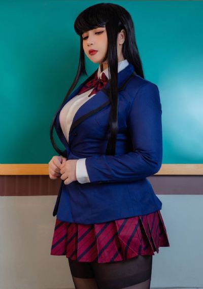 欧美制服装_电影在线观看