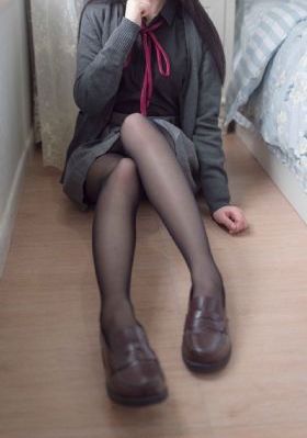 欧美姿化妆品bb价格_4K动漫在线观看